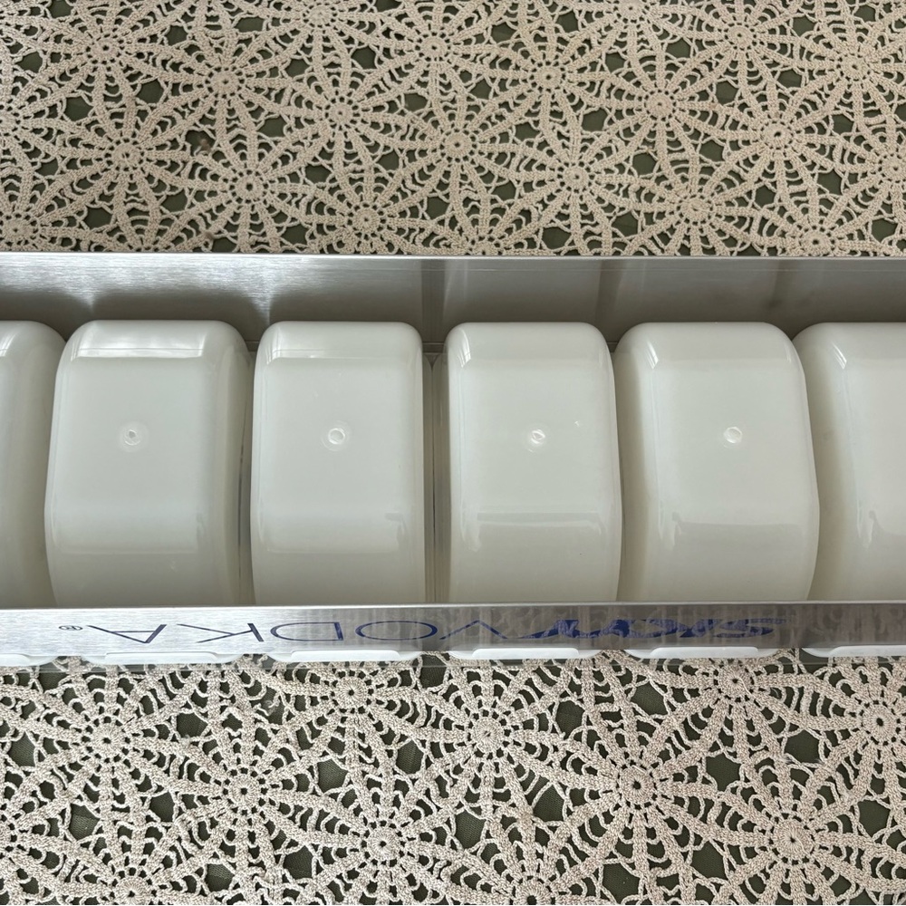 Bar condiment fruit Caddy by SKYY Vodka. NWOT 18” x 6” x 3” . 6 individu… - Picture 4 of 10